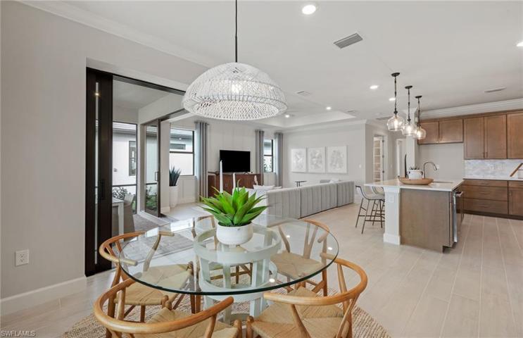 Photos are from a model home and are for illustration purposes only