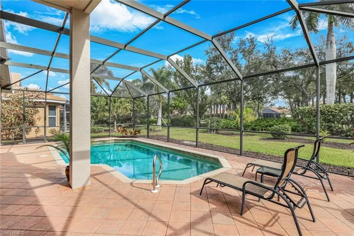 Extended pool deck, room for entertaining