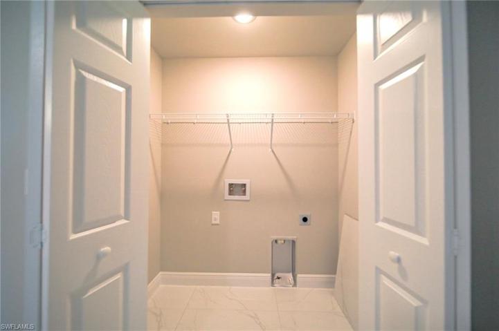 Landry Room!