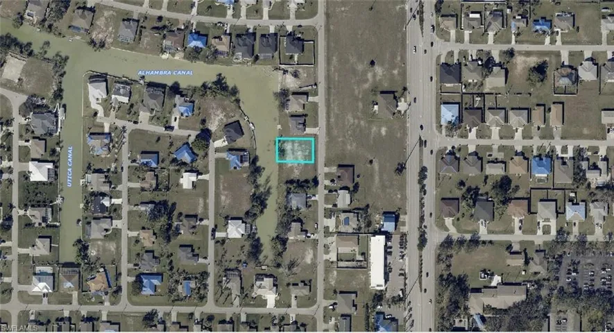 1222 Sw Santa Barbara Pl, Cape Coral, Florida 33991