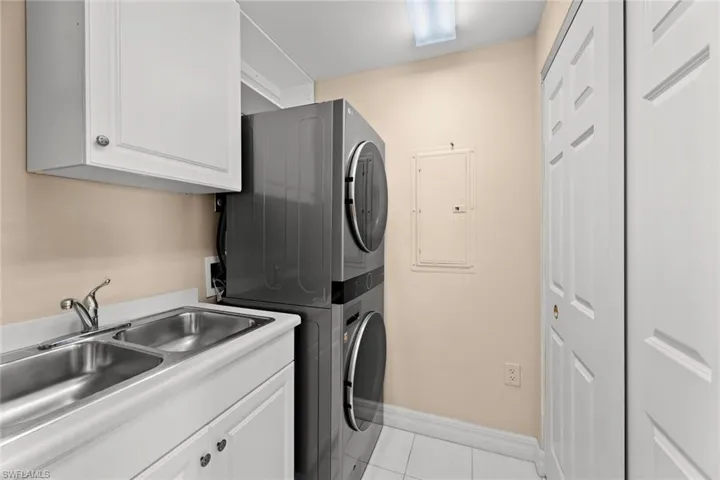 2797 1st St 1201, Fort Myers, Florida 33916
