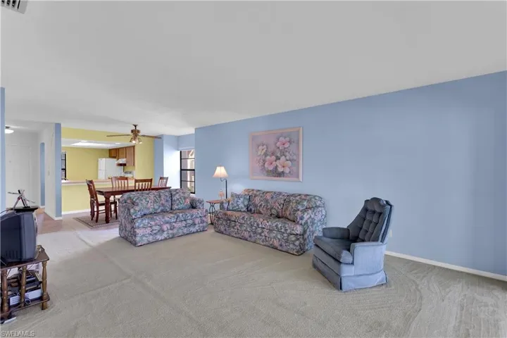 960  Palm View  DR, Naples, FL 34110