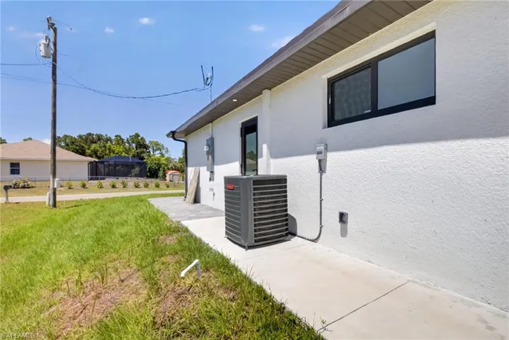 728  Brazos E ST, Lehigh Acres, FL 33974
