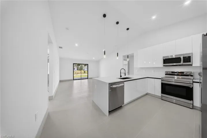728  Brazos E ST, Lehigh Acres, FL 33974