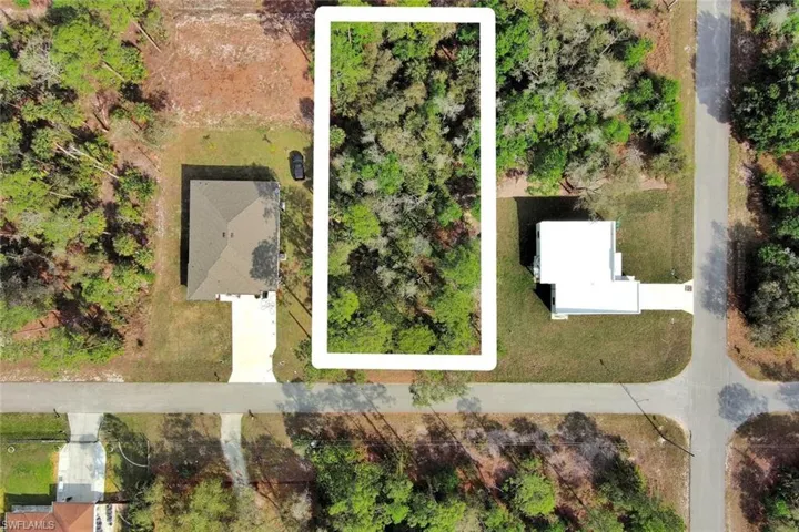 Aerial view of property's location with property boundaries highlighted