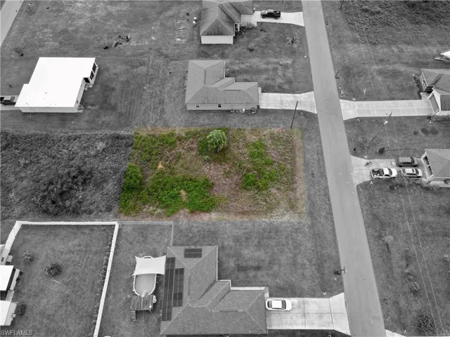9042 Green Cir, Labelle, Florida 33935