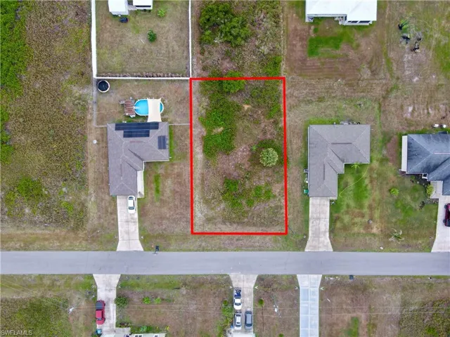 9042 Green Cir, Labelle, Florida 33935
