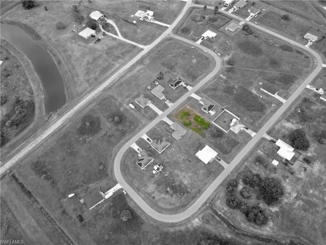 9042 Green Cir, Labelle, Florida 33935