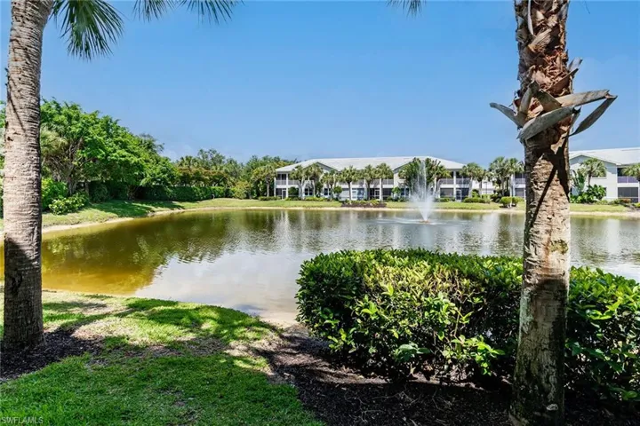 4690 Hawks Nest Way # 103, Naples Fl 34114