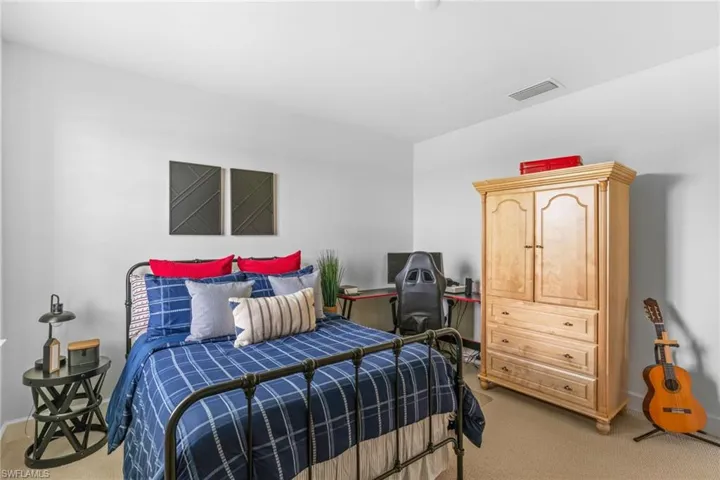 1746 Terreno Blvd, Naples, Florida 34120