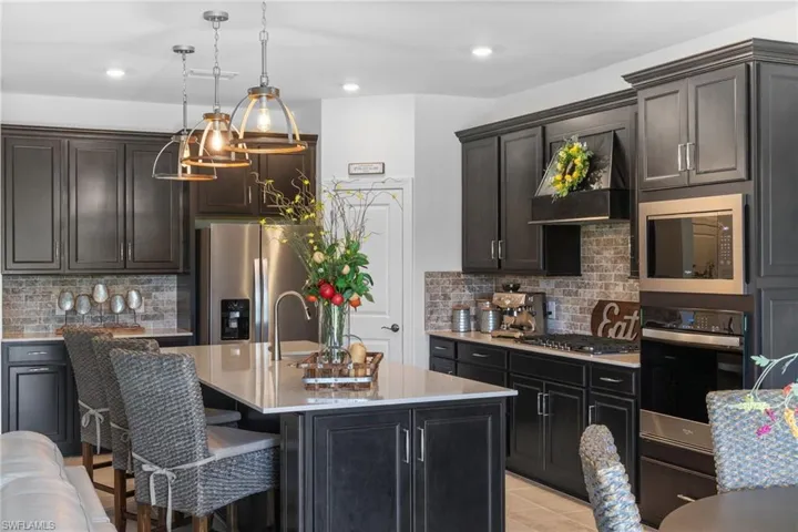 1746 Terreno Blvd, Naples, Florida 34120