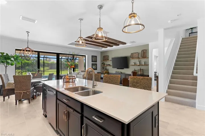 1746 Terreno Blvd, Naples, Florida 34120