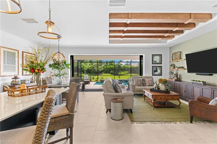 1746 Terreno Blvd, Naples, Florida 34120