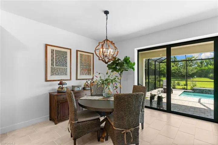 1746 Terreno Blvd, Naples, Florida 34120