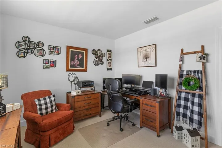 1746 Terreno Blvd, Naples, Florida 34120