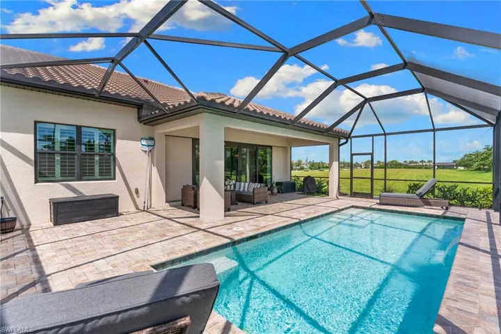 1746 Terreno Blvd, Naples, Florida 34120
