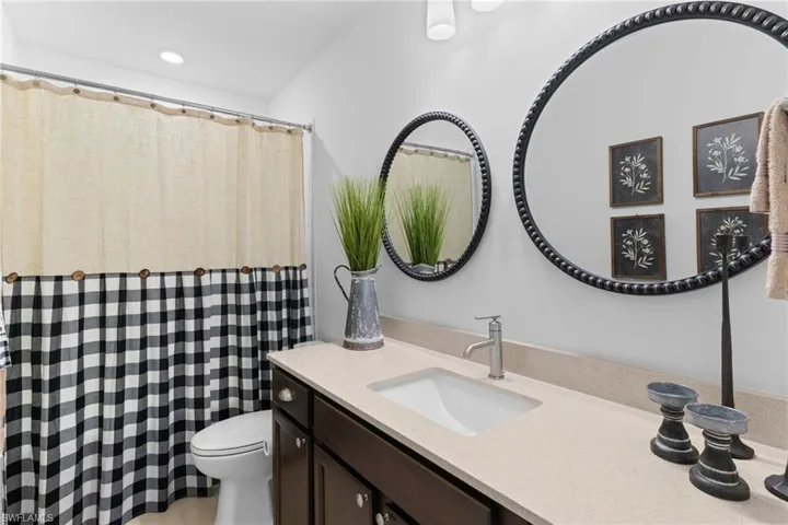 1746 Terreno Blvd, Naples, Florida 34120