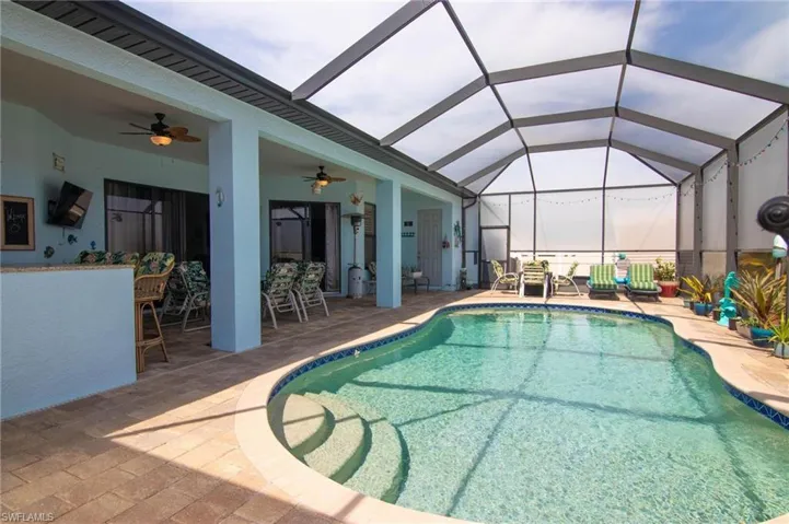 2123 Nw 41st Pl, Cape Coral, Florida 33993