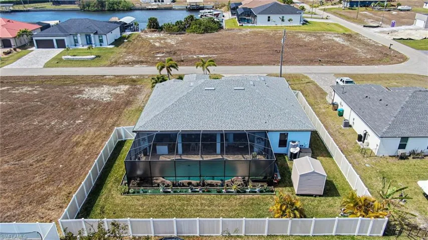2123 Nw 41st Pl, Cape Coral, Florida 33993