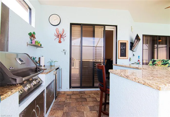2123 Nw 41st Pl, Cape Coral, Florida 33993