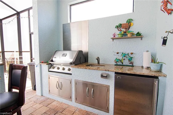 2123 Nw 41st Pl, Cape Coral, Florida 33993
