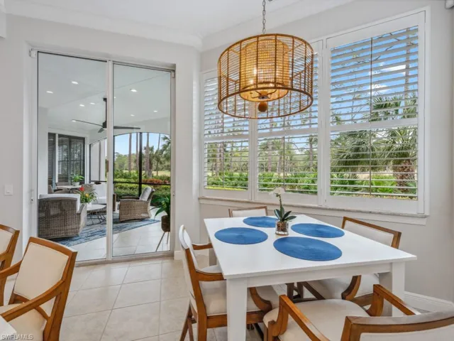 Breakfast Nook