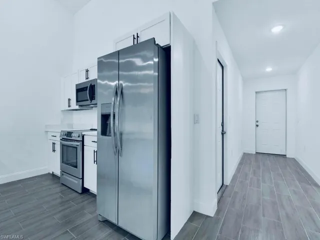 849 Bedford Dr, Lee, Florida 33974