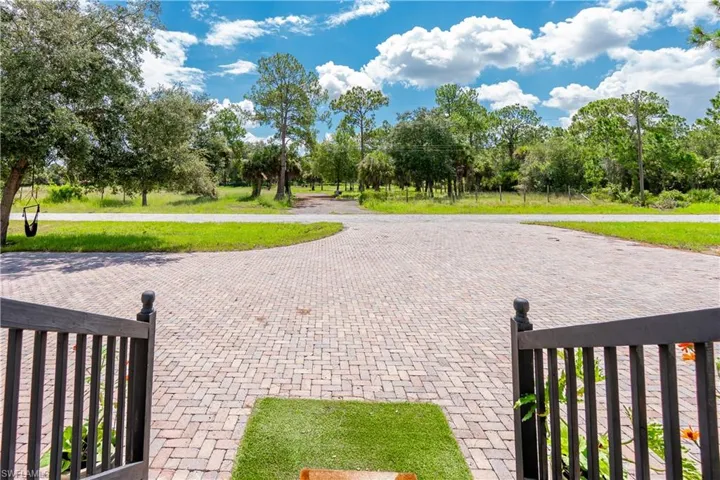 220 Kennel St, Clewiston, Florida 33440