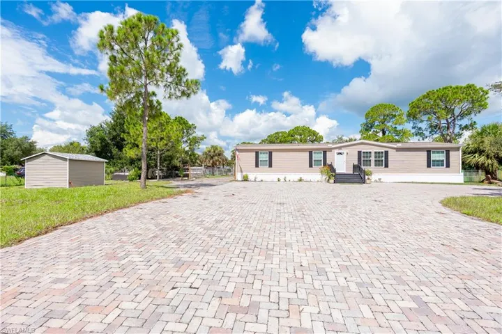 220 Kennel St, Clewiston, Florida 33440