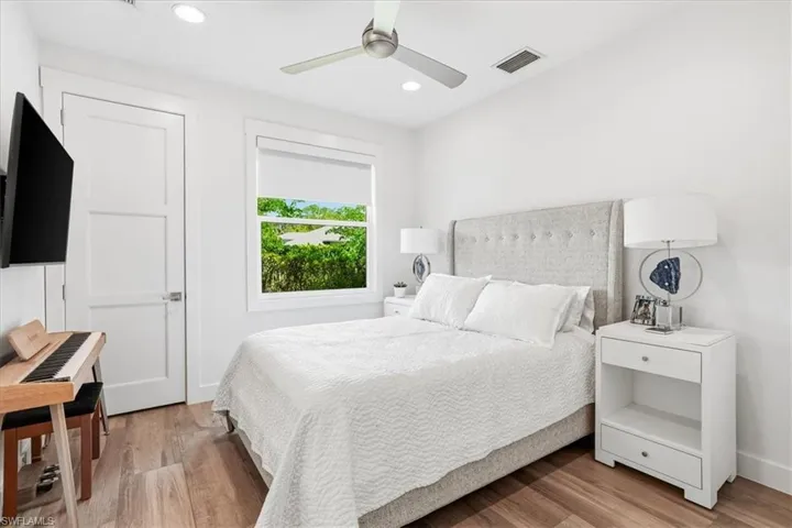 4641 1st Ave Sw, Naples, Florida 34119