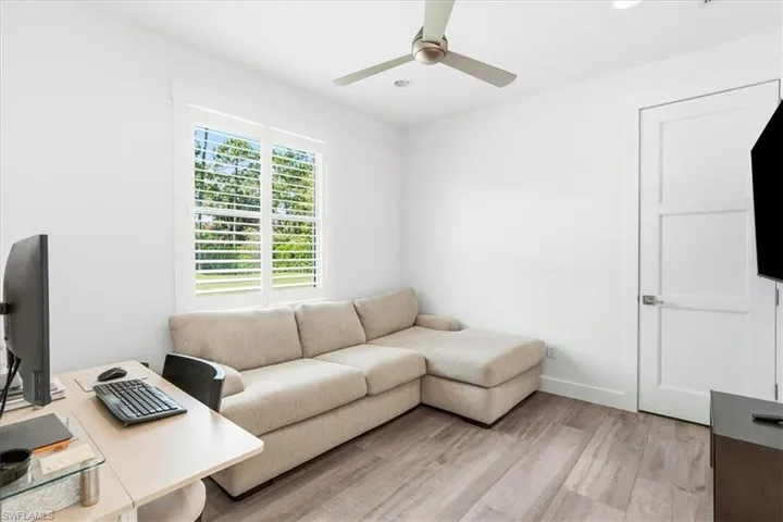 4641 1st Ave Sw, Naples, Florida 34119