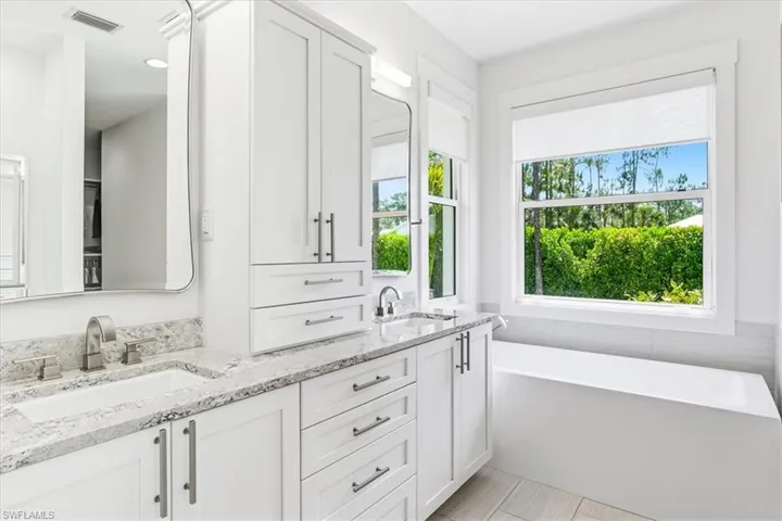 4641 1st Ave Sw, Naples, Florida 34119