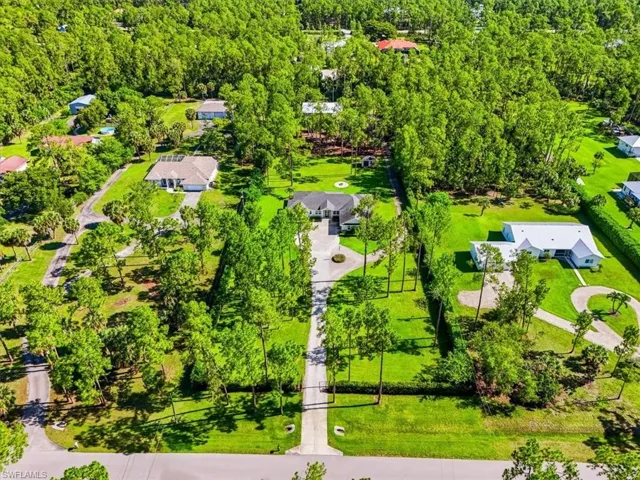 4641 1st Ave Sw, Naples, Florida 34119