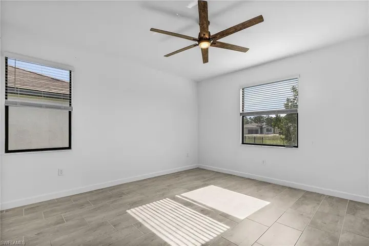 11151 Timber Creek Dr E, Fort Myers, Florida 33913