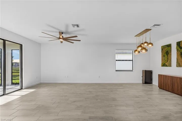 11151 Timber Creek Dr E, Fort Myers, Florida 33913