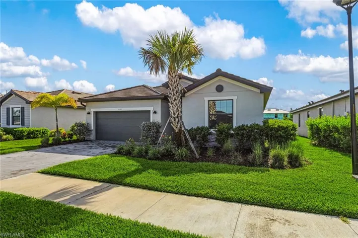 11151 Timber Creek Dr E, Fort Myers, Florida 33913