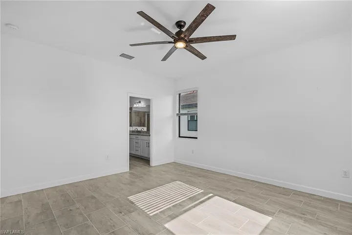 11151 Timber Creek Dr E, Fort Myers, Florida 33913