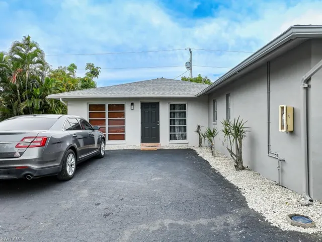 710 SE 46th  TER, Cape Coral, FL 33904