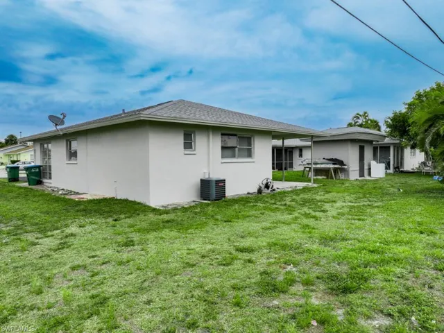 710 SE 46th  TER, Cape Coral, FL 33904