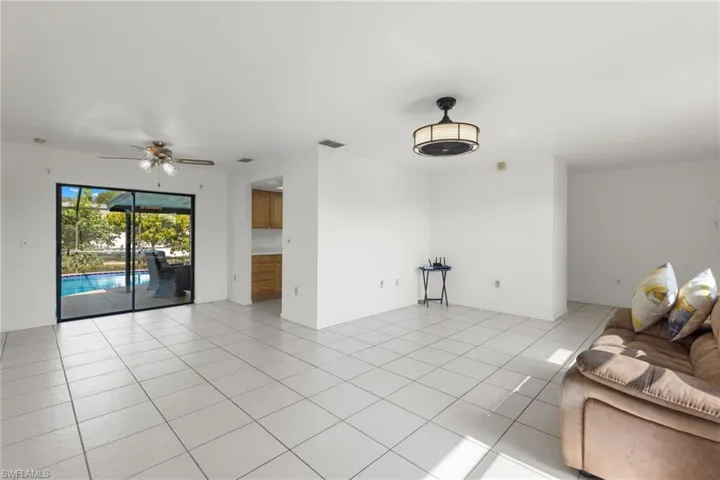 16 Lorelei Ave, Lehigh Acres Fl 33936