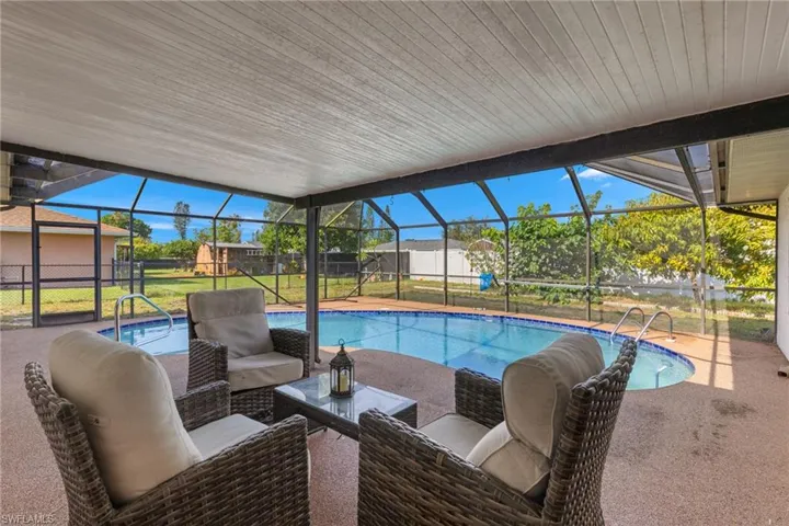 16 Lorelei Ave, Lehigh Acres Fl 33936