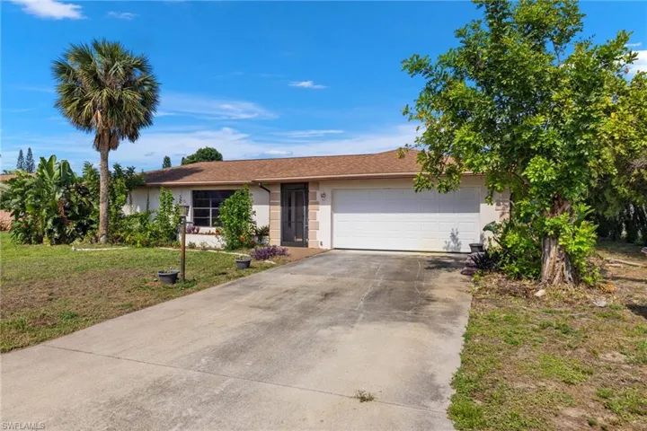 16 Lorelei Ave, Lehigh Acres Fl 33936