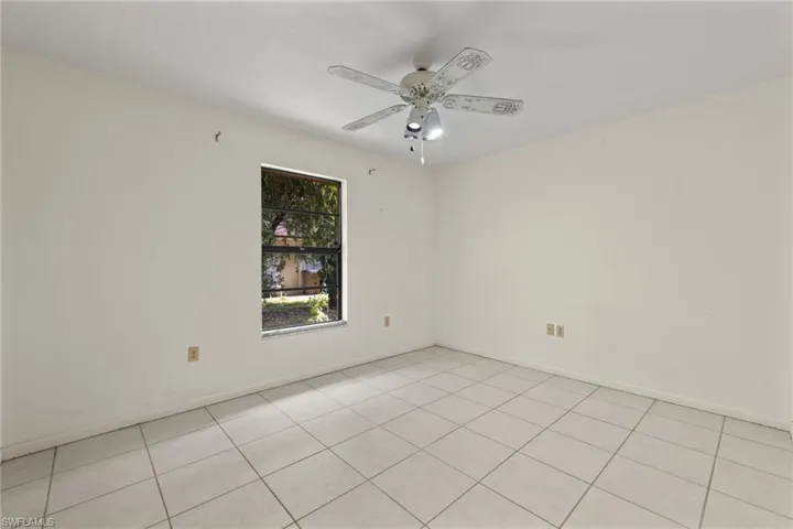 16 Lorelei Ave, Lehigh Acres Fl 33936