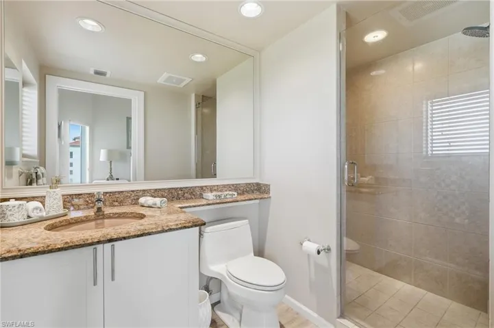 1060 Borghese Ln 2006, Naples, Florida 34114