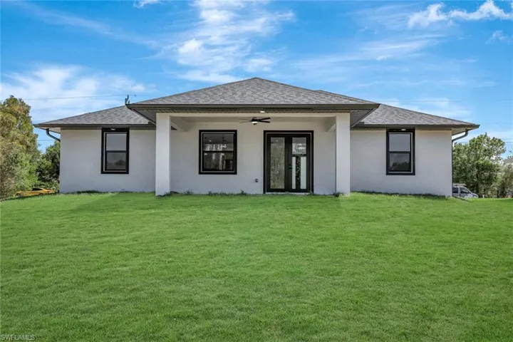2706  28th SW ST, Lehigh Acres, FL 33976