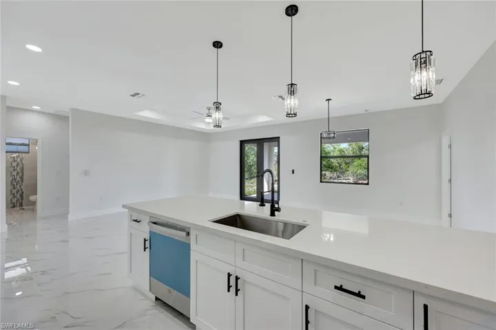 2706  28th SW ST, Lehigh Acres, FL 33976