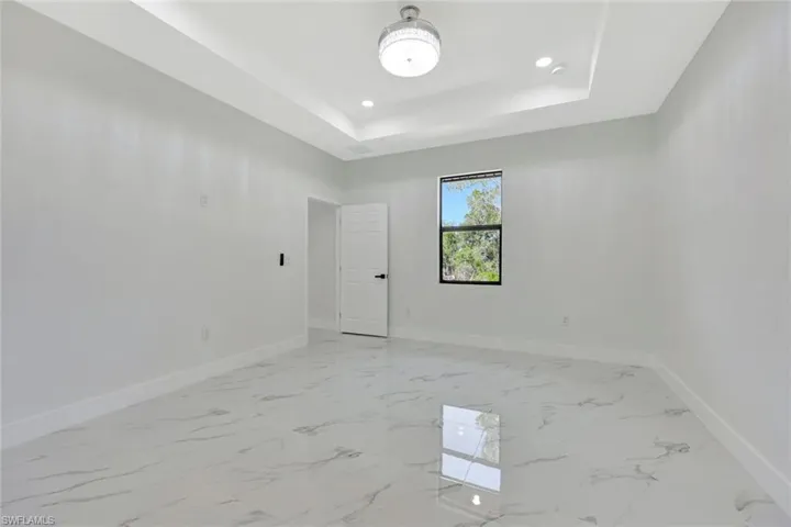 2706  28th SW ST, Lehigh Acres, FL 33976