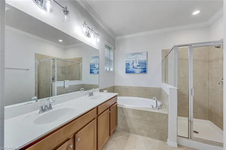 3738  Treasure Cove  CIR, Naples, FL 34114