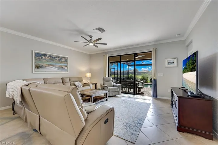 3738  Treasure Cove  CIR, Naples, FL 34114