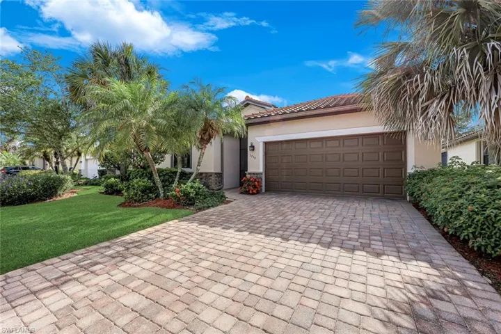 3738  Treasure Cove  CIR, Naples, FL 34114